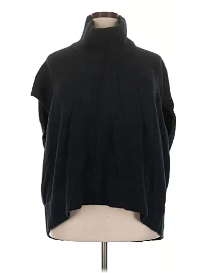Pre-owned Lululemon Athletica Poncho In Black