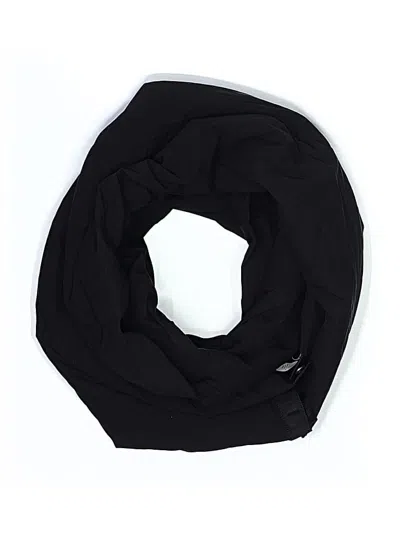 Pre-owned Lululemon Athletica Scarf In Black
