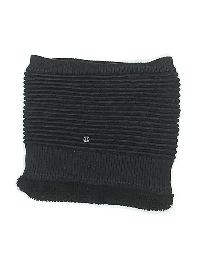 Pre-owned Lululemon Athletica Scarf In Black