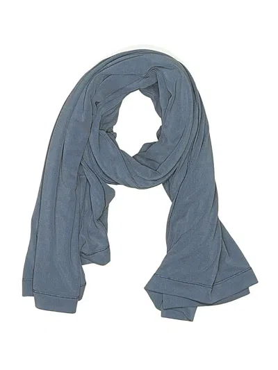 Pre-owned Lululemon Athletica Scarf In Blue