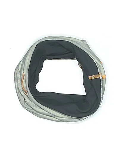 Pre-owned Lululemon Athletica Scarf In Gray