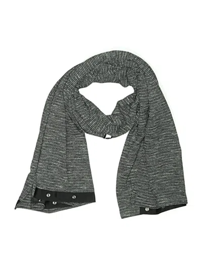 Pre-owned Lululemon Athletica Scarf In Gray
