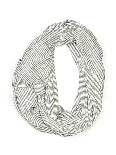 Pre-owned Lululemon Athletica Scarf In Gray