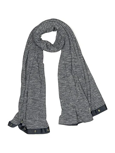 Pre-owned Lululemon Athletica Scarf In Gray