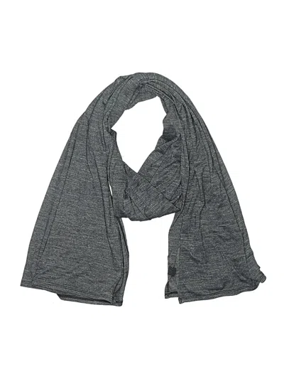 Pre-owned Lululemon Athletica Scarf In Gray