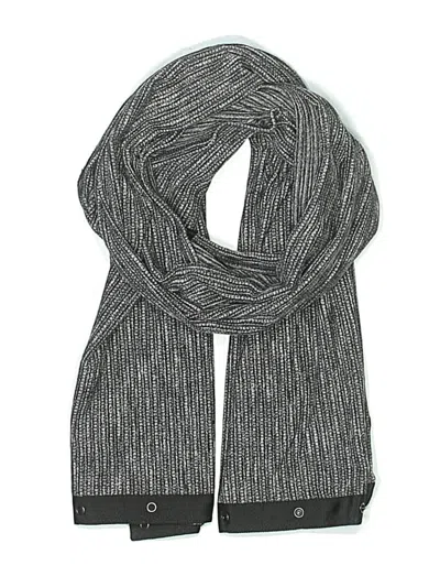 Pre-owned Lululemon Athletica Scarf In Gray