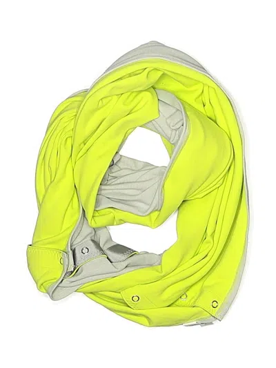 Pre-owned Lululemon Athletica Scarf In Green