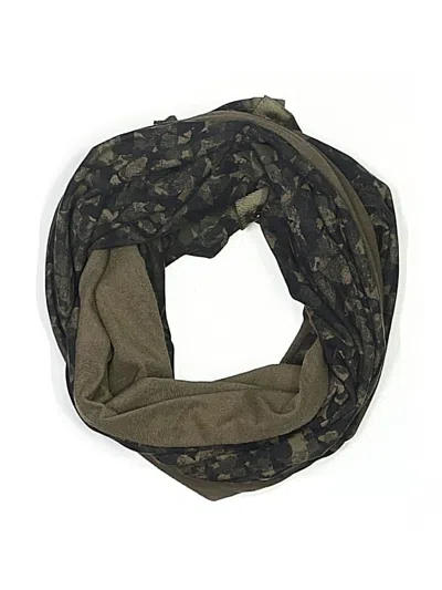 Pre-owned Lululemon Athletica Scarf In Green