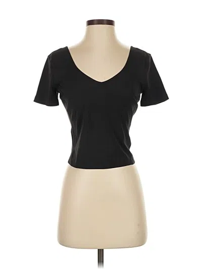 Pre-owned Lululemon Athletica Short Sleeve T-shirt In Black