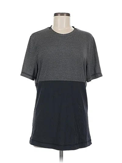 Pre-owned Lululemon Athletica Short Sleeve T-shirt In Gray