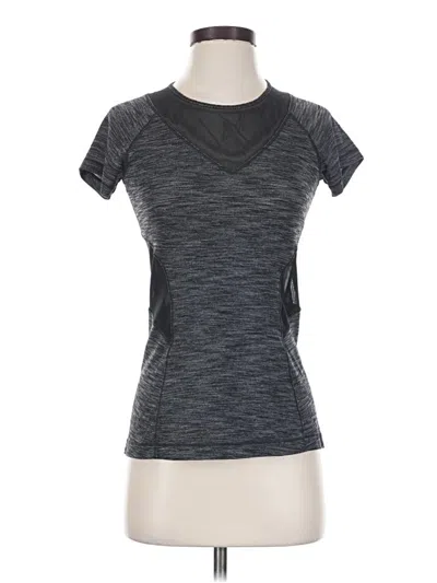 Pre-owned Lululemon Athletica Short Sleeve Top Gray Scoop Neck Tops