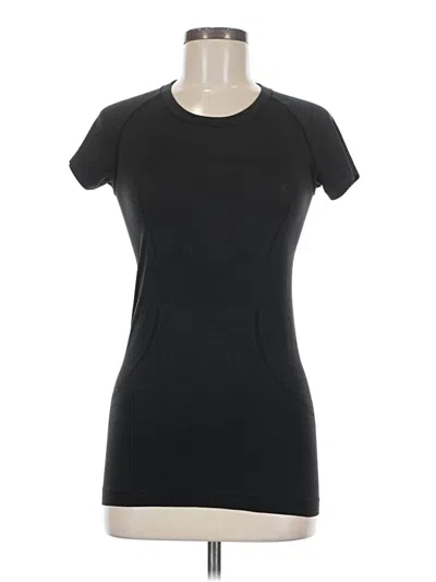Pre-owned Lululemon Athletica Short Sleeve T-shirt In Black