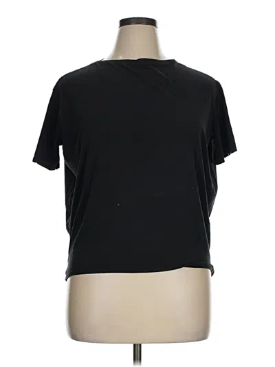 Pre-owned Lululemon Athletica Short Sleeve T-shirt In Black