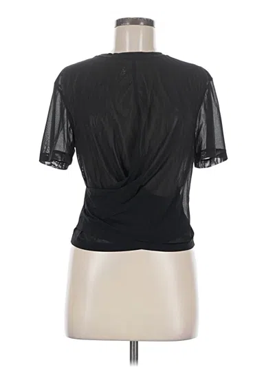 Pre-owned Lululemon Athletica Short Sleeve T-shirt In Black