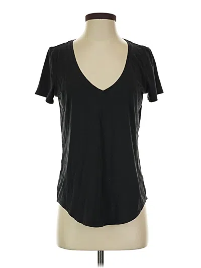 Pre-owned Lululemon Athletica Short Sleeve T-shirt In Black