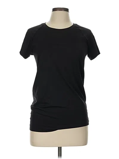 Pre-owned Lululemon Athletica Short Sleeve T-shirt In Black
