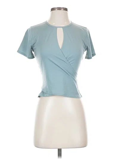 Pre-owned Lululemon Athletica Short Sleeve T-shirt In Blue