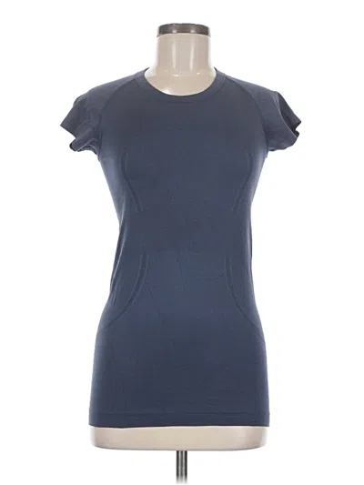 Pre-owned Lululemon Athletica Short Sleeve T-shirt In Blue