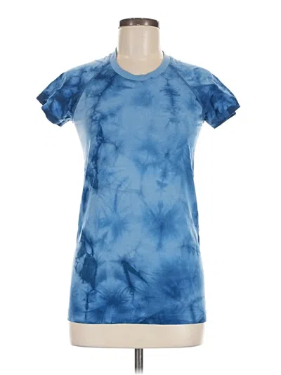 Pre-owned Lululemon Athletica Short Sleeve T-shirt In Blue