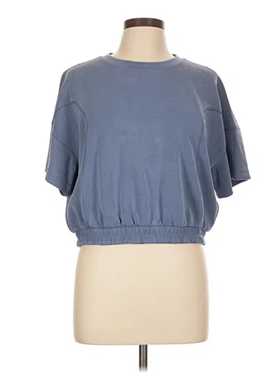 Pre-owned Lululemon Athletica Short Sleeve T-shirt In Blue