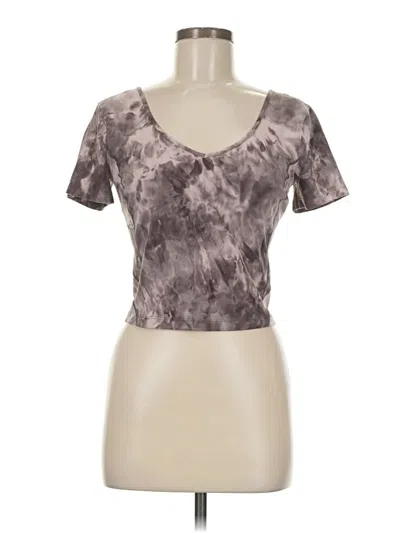 Pre-owned Lululemon Athletica Short Sleeve T-shirt In Gray