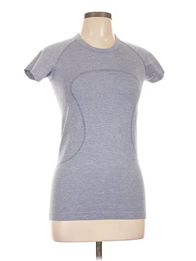 Pre-owned Lululemon Athletica Short Sleeve T-shirt In Gray