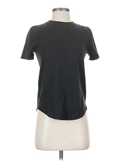 Pre-owned Lululemon Athletica Short Sleeve T-shirt In Gray