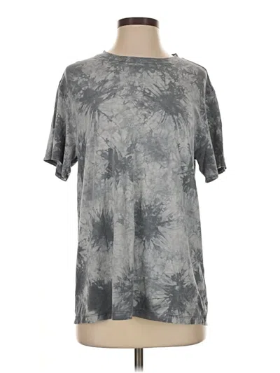 Pre-owned Lululemon Athletica Short Sleeve T-shirt In Gray