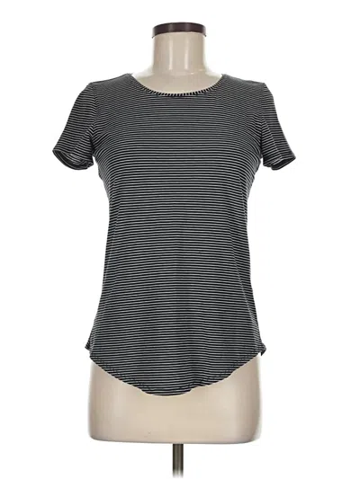 Pre-owned Lululemon Athletica Short Sleeve T-shirt In Gray