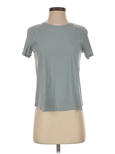 Pre-owned Lululemon Athletica Short Sleeve T-shirt In Gray