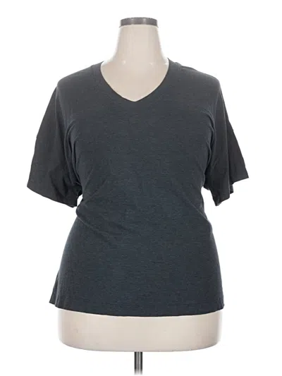 Pre-owned Lululemon Athletica Short Sleeve T-shirt In Gray