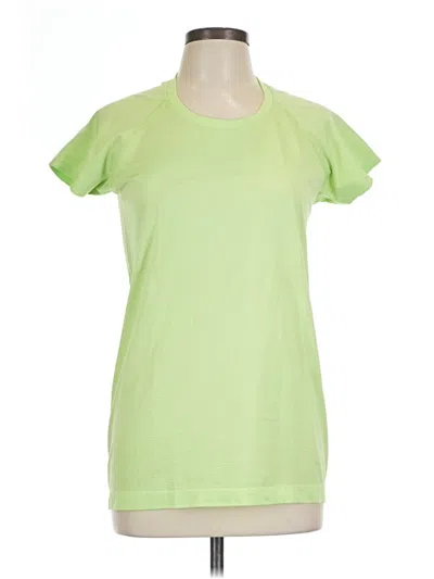Pre-owned Lululemon Athletica Short Sleeve T-shirt In Green