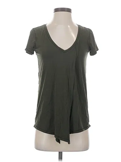 Pre-owned Lululemon Athletica Short Sleeve T-shirt In Green