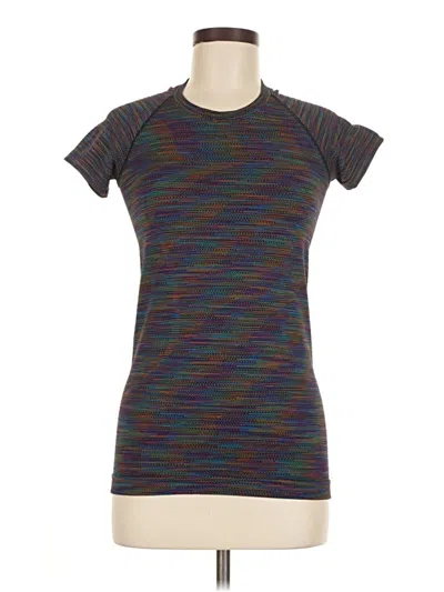 Pre-owned Lululemon Athletica Short Sleeve T-shirt In Green