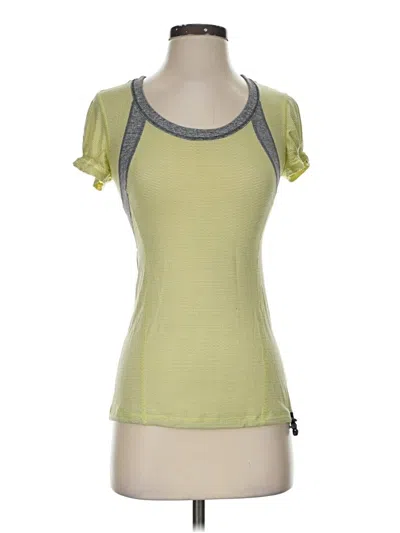 Pre-owned Lululemon Athletica Short Sleeve T-shirt In Green