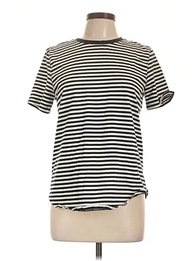 Pre-owned Lululemon Athletica Short Sleeve T-shirt In Ivory