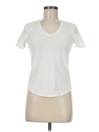 Pre-owned Lululemon Athletica Short Sleeve T-shirt In Ivory