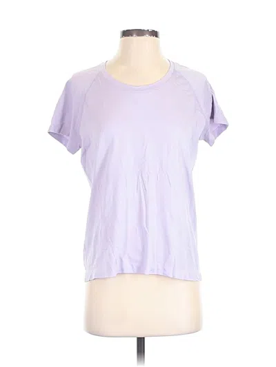 Pre-owned Lululemon Athletica Short Sleeve T-shirt In Purple