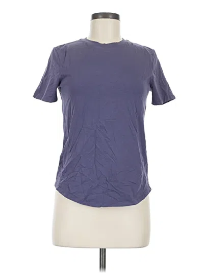 Pre-owned Lululemon Athletica Short Sleeve T-shirt In Purple