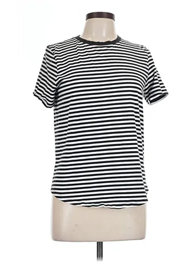 Pre-owned Lululemon Athletica Short Sleeve T-shirt In Silver