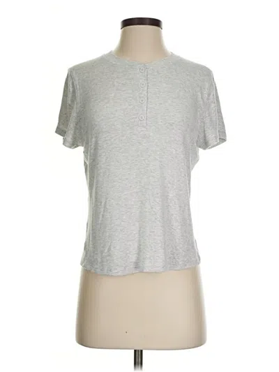 Pre-owned Lululemon Athletica Short Sleeve T-shirt In Silver