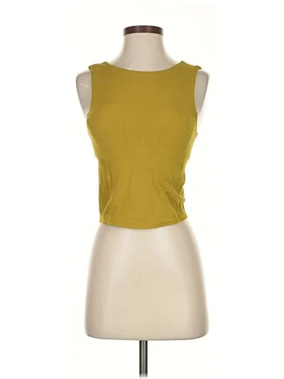 Pre-owned Lululemon Athletica Sleeveless T-shirt In Yellow