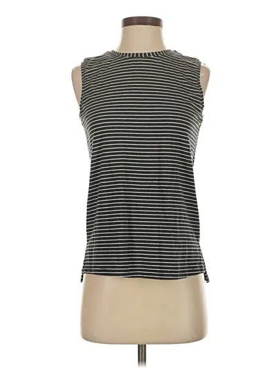 Pre-owned Lululemon Athletica Sleeveless T-shirt In Black