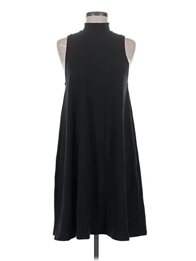 Pre-owned Lululemon Athletica Sleeveless T-shirt In Black