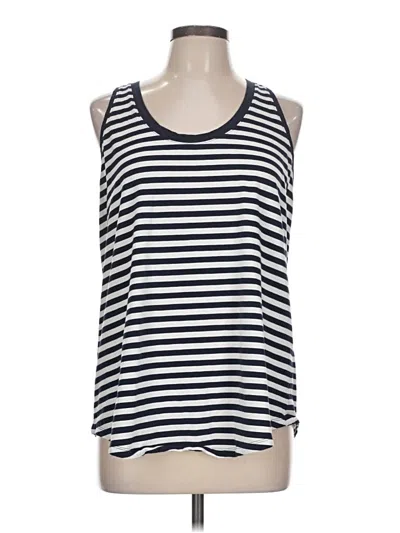 Pre-owned Lululemon Athletica Sleeveless T-shirt In Blue