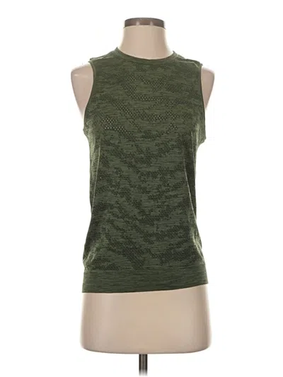 Pre-owned Lululemon Athletica Sleeveless T-shirt In Green