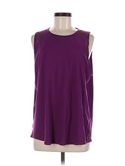 Pre-owned Lululemon Athletica Sleeveless T-shirt In Purple