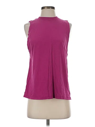 Pre-owned Lululemon Athletica Sleeveless T-shirt In Purple