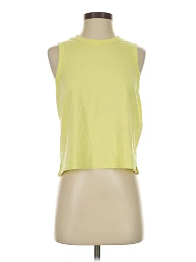 Pre-owned Lululemon Athletica Sleeveless T-shirt In Yellow