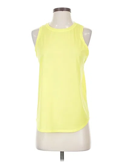 Pre-owned Lululemon Athletica Sleeveless T-shirt In Yellow